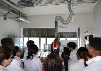 VISITE D’UNE CLASSE DU LYCÉE LAVOISIER